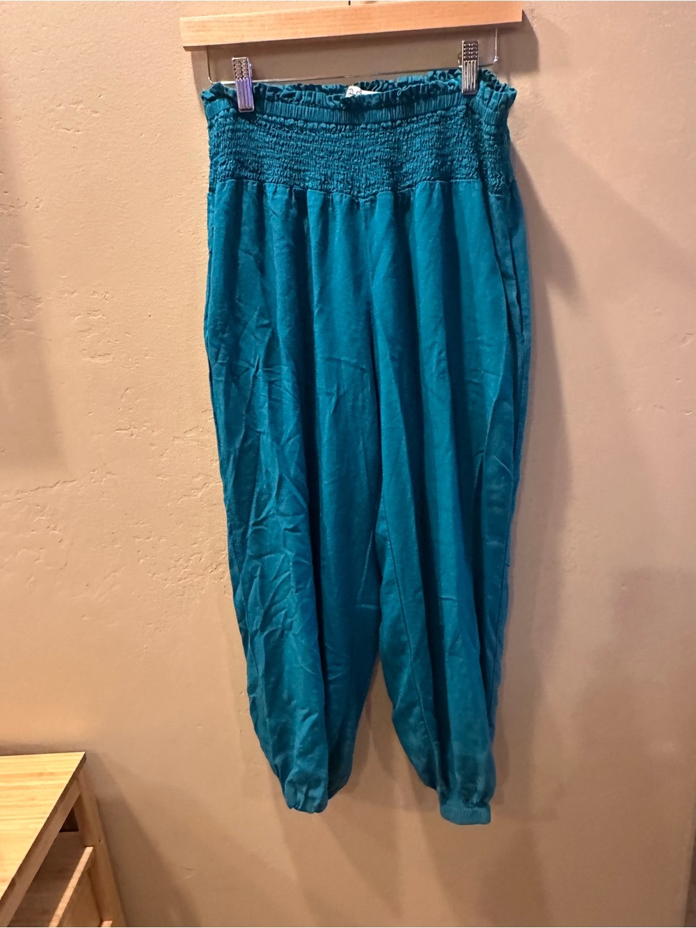 Cupshe Teal Smocked High-Waist Harem Joggers